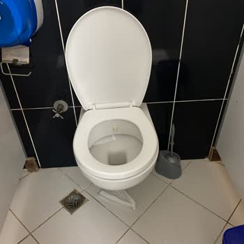 Polatlı Dua Tepe Hastanesi Tuvaletlerinde Sürekli Hijyen Sorunu