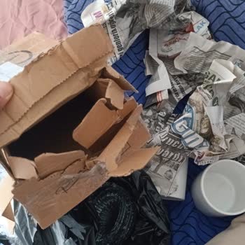 Hepsijet Kargomun İçeriği Değiştirildi, Yerine Kırık Ürünler Kondu!