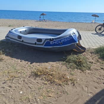 Tex Satın Aldığım Deniz Botu İlk Kullanımda Yırtıldı, Değişim Talep Ediyorum