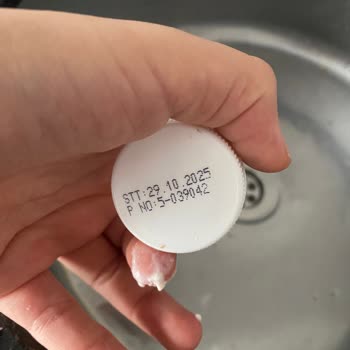 Kefirix Çilekli Kefir Açınca Fışkırıyor Ve Tadı Kötü