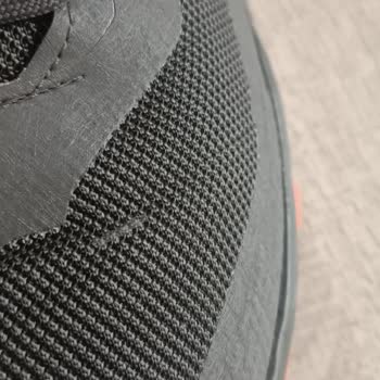 İdefix Kısa Sürede Hasar Gören Ayakkabının İadesinin Reddi Ve Mağduriyet