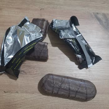 Eti Browni İntens Ürününde Bayatlık Ve Küfe Benzer Lekeler