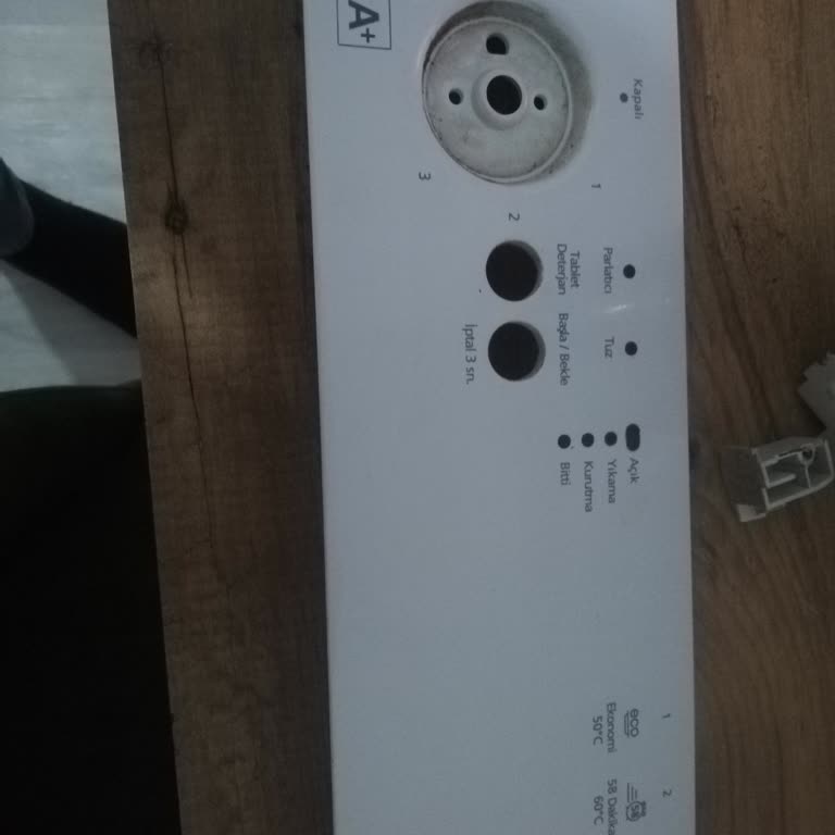 Beko Bulaşık Makinesinde Kapak Kırığı Ve Barkod Sorunu Nedeniyle Servis Desteği Alamama