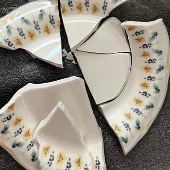 Kırık Gelen Kahvaltı Takımı Sonrası Ücret İadesi İptal Edildi