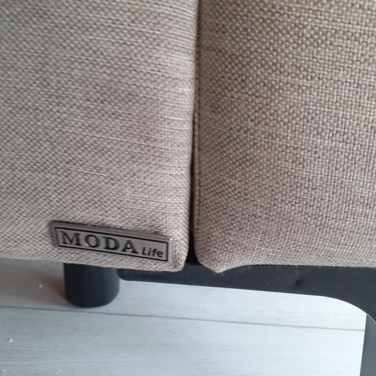 Kırık Çekyatlar, İlgisiz Servis Ve Paramın İadesini Talep Ediyorum