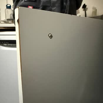 Kumtel Ankastre Fırın Mutfak Dolaplarının Kaplamasını Kaldırdı!