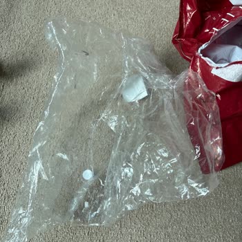 Kusurlu Ve Farklı Gelen Elbise İçin İade Ve Kargo Ücreti Talebi