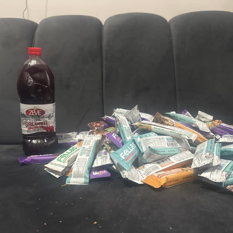 Yenir Yanlış Ve Son Kullanma Tarihi Geçmiş Ürün Teslimatı