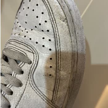 Yeni Alınan Ayakkabıda Kısa Sürede Çatlama Ve Mağazadan Olumsuz Dönüş