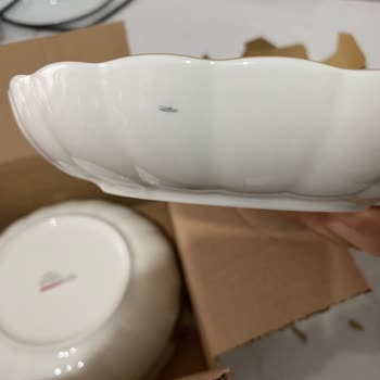 Kırık Ve Çizik Gelen Yemek Takımı İçin Satıcıdan Yanıt Alamıyorum