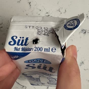 Son Kullanma Tarihi Geçmemiş Sütte Bozulma Ve Sağlık Riski