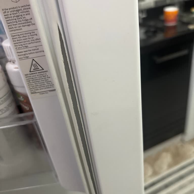 Yeni Alınan Buzdolabında Lastik Sorunu Ve Garanti Mağduriyeti