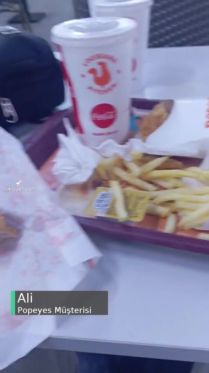 Popeyes Menü Düzeni videonun kapak resmi