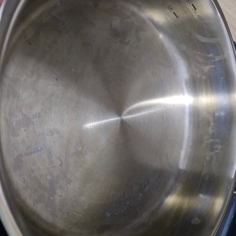 Korkmaz Tencerede İlk Kullanımda Kararma: Değişim Talebim Var