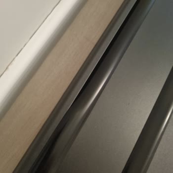 Teknobiyotik Arızalı ve Kullanılmış Projeksiyon Ekranı Satışı Sonrası İlgisiz Müşteri Hizmeti