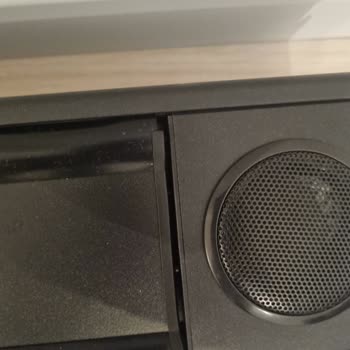 Teknobiyotik Arızalı ve Kullanılmış Projeksiyon Ekranı Satışı Sonrası İlgisiz Müşteri Hizmeti