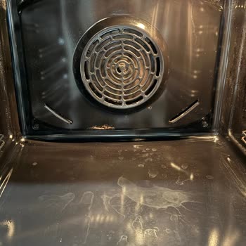 Arçelik Ankastre Fırında Fan Altında Paslanma Ve Çürüme Sorunu