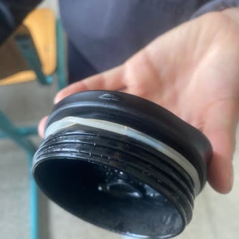 Aldığım Termoslar Hem Sızdırıyor Hem De Sıcak-Soğuk Tutmuyor