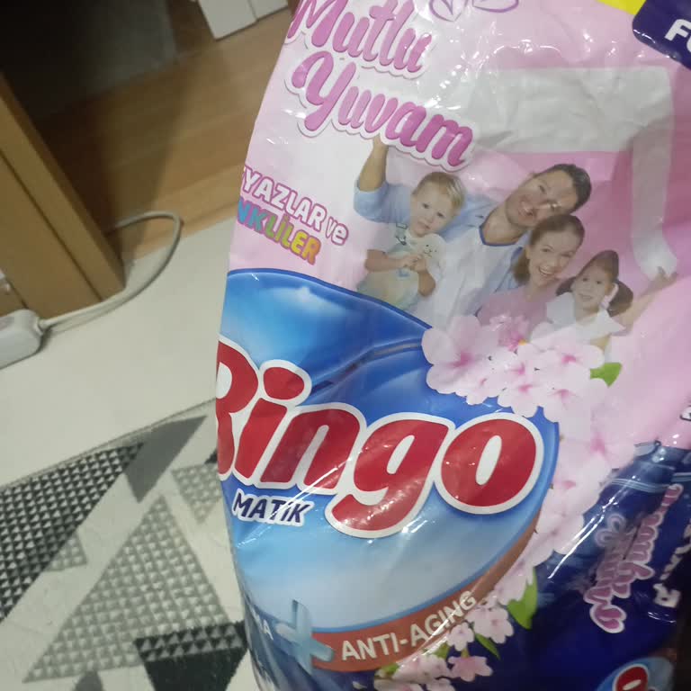 A101'den Aldığım Bingo Deterjan Ne Temizliyor Ne Kokuyor: Sağlığımız Tehlikede!