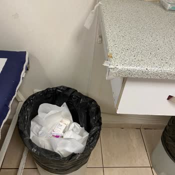 Alo 184 Sağlık Bakanlığı Şirinevler Büyük Anadolu Tıp Merkezi'nde Hijyen Eksikliği Ve Bakımsızlık