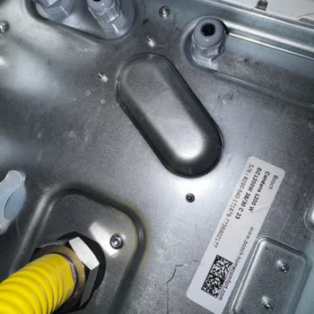 Sıfır Alınan Kombinin Garantiye Alınmaması Ve Çözüm Sunulmaması