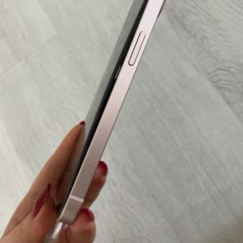 Yeni Alınan İphone 13'te Ani Batarya Arızası Ve Açılmama Sorunu