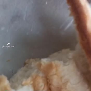 Şok Marketler Ekmeğin İçinden İp Çıktı
