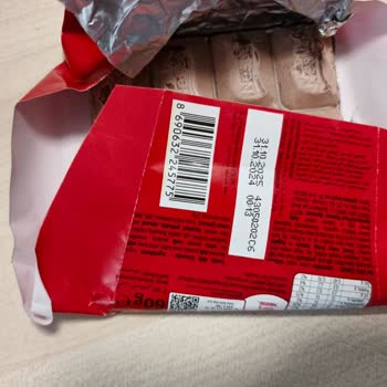 Bozuk Çikolata Ve Yetersiz Müşteri Hizmeti Deneyimi