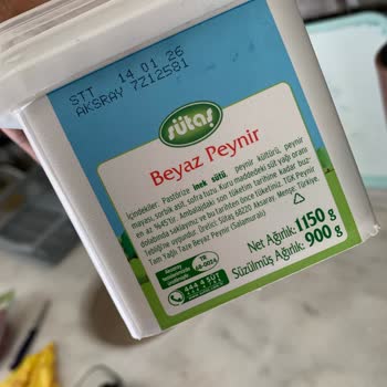Son Kullanma Tarihi Geçmemiş Sütaş Beyaz Peynirde Küf Sorunu