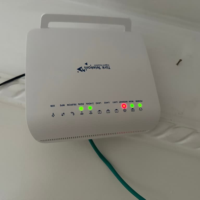 İnternet Kesintisi Ve Yetersiz Müşteri Hizmetleri Nedeniyle Mağduriyet