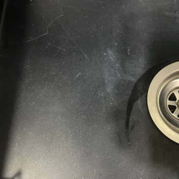 Satın Aldığım Evyelerde Kısa Sürede Çizilme Ve Çatlaklar Oluştu, Garanti Kapsamında Çözüm Sunulmadı