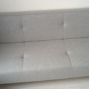 Kusurlu Koltuklar Ve İlgisiz Mağaza Mağduriyet Yaşattı