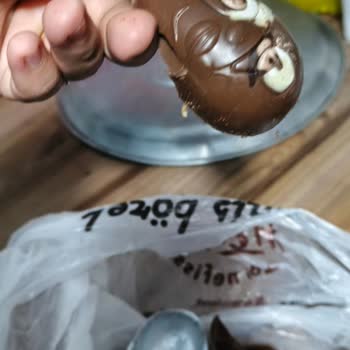 Çocuklar İçin Alınan Çikolatadan Kurt Çıkmasıyla Yaşanan Sağlık Riski