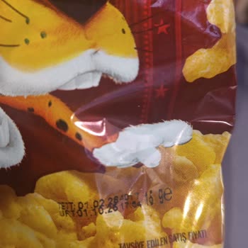 Aldığım Cheetos Çıtırcık Bozuk Çıktı Ve Müşteri Hizmetleri Çözüm Sunmadı