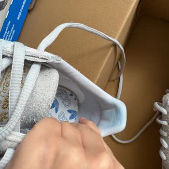 Yeni Alınan Pantolon Ayakkabımda Kalıcı Leke Bıraktı Mağaza Çözüm Sunmadı