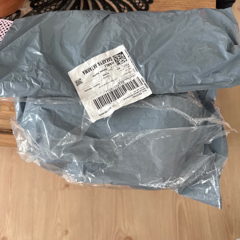 Sürat Kargo İade Koduyla Kargo Teslim Alınmıyor Müşteri Hizmetleri De Yanıt Vermiyor