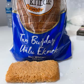 Aldığım Ekmeğin İçinden Mavi Kumaş Parçası Çıktı Hijyen Ve Sağlık Endişesi Yaşadım