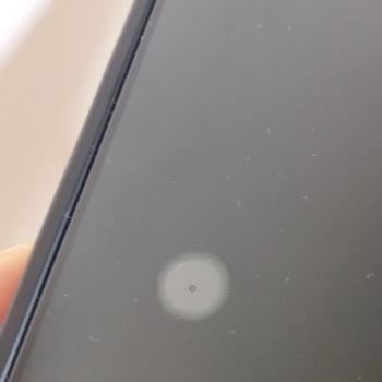 Spigen Ekran Koruyucuda Fabrika Hatası Ve Yetersiz Müşteri Hizmeti