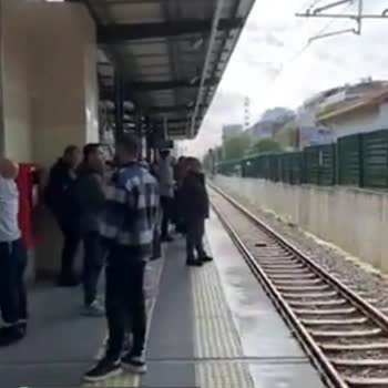 Marmaray Arızalı Tren Mağduriyeti