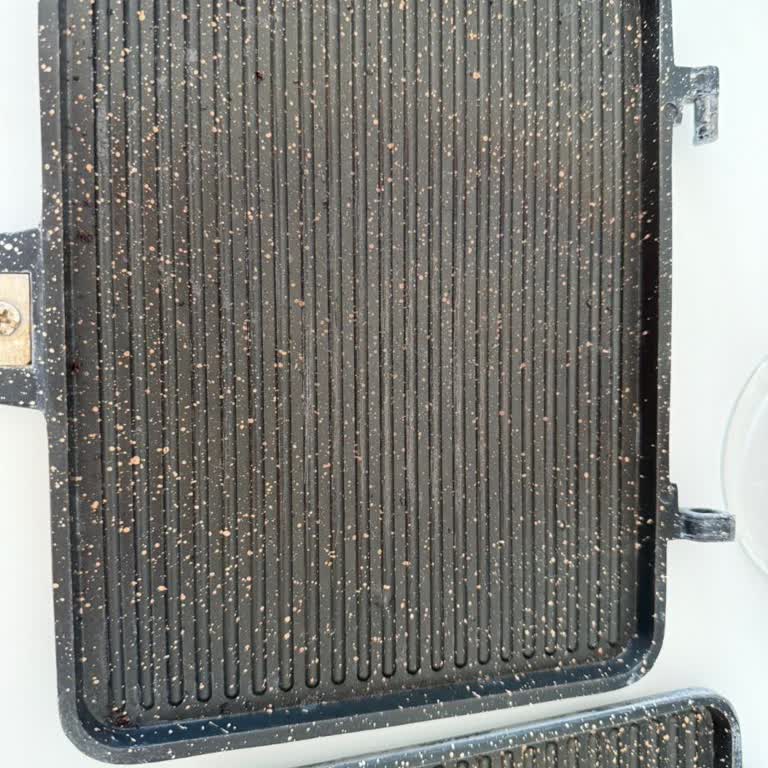 Tost Makinesinde Yüzey Soyulması Ve Deformasyon Sorunu: Çözüm Bekliyorum