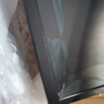 Kırık Gelen Televizyon Ve Müşteri Hizmetlerine Ulaşamama Sorunu