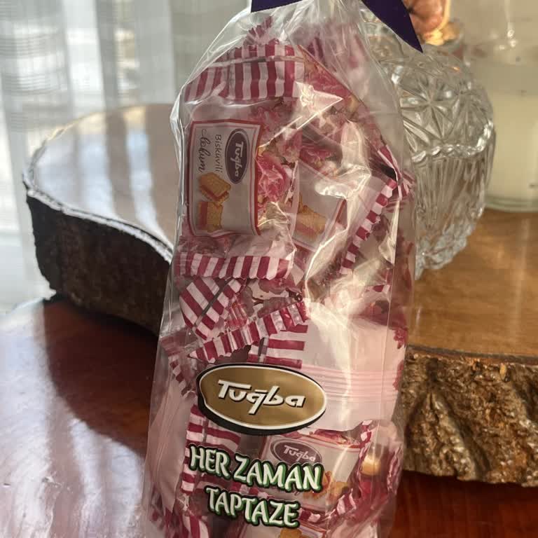 Aldığım Bisküvili Lokum Bayat Ve Acı Çıktı, Ücret İadesi İstiyorum