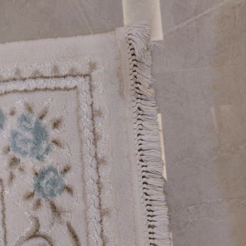 Ağar Halı Yıkama (Başakşehir) Yıkamaya Gönderilen Halı Lekeli Geldi