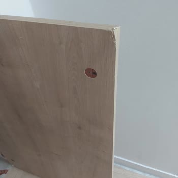 Hasarlı Masanın Sorumsuz Teslimatı Ve Yetersiz Hizmet Deneyimi