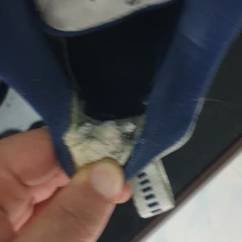 10 Ayda Yırtılan Ayakkabıya FLO’dan Olumsuz İnceleme Yanıtı Mağduriyetimi Artırdı