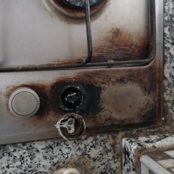 Vestel Ocakta Gaz Kaçağı Ve Alevlenme Sonrası Değişim Talebim Reddedildi