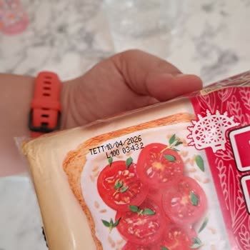 Eti Etimek Paketinden Kurt Çıkması Güvenimi Sarstı