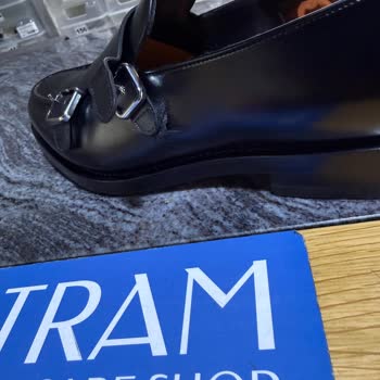 Ayakkabım Boya Sonrası Yırtık Ve Kullanılamaz Şekilde Teslim Edildi