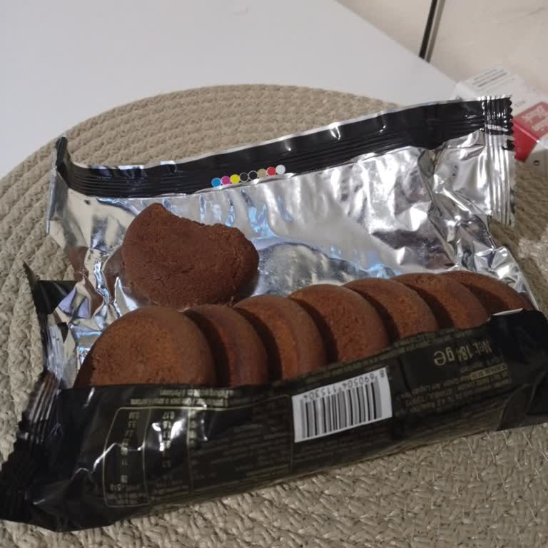 Kapalı Paketten Çıkan Isırılmış Kurabiye İle Yaşadığımız Hijyen Şoku