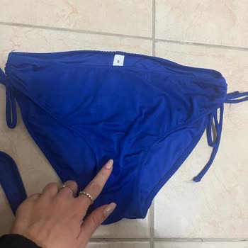 Bikini Kumaşı Eridi Mağaza Müdürü İlgisiz Davrandı Değişim Talebim Reddedildi